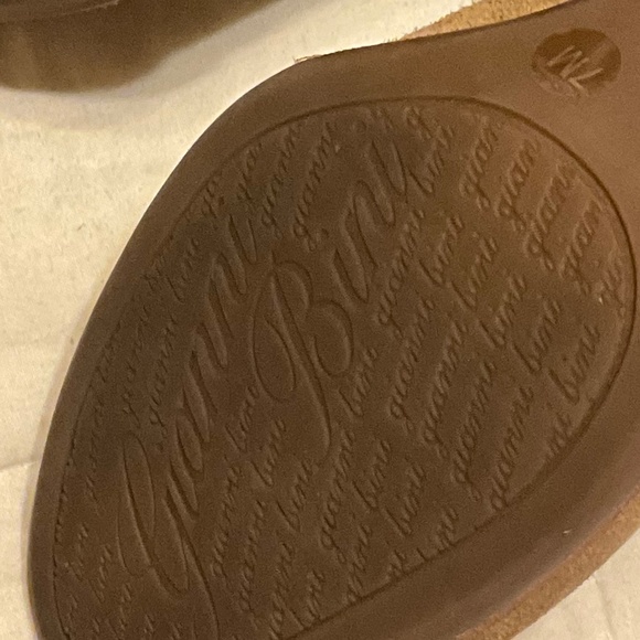 Gianni Bini Tan Suede Ankle Boots size 7M - Picture 8 of 9